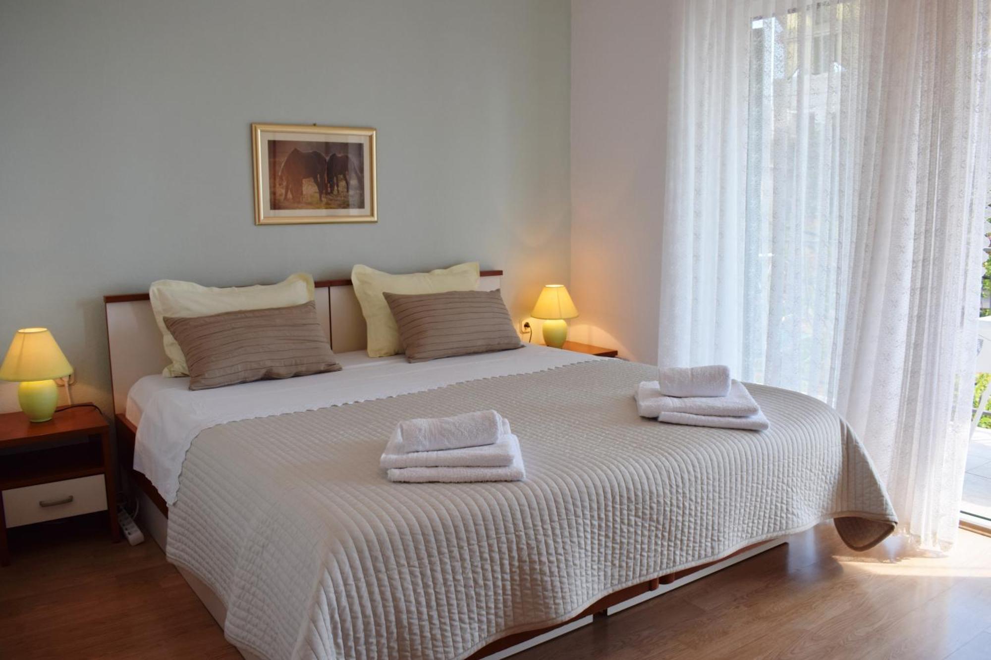 Lina Vrankovic Apartments هفار المظهر الخارجي الصورة